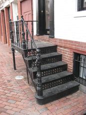 029 Gusseisentreppe.JPG